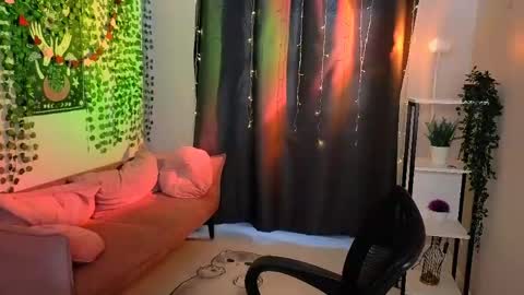 Snapshot of dilara_xbaby chatting on June 5, 2:34 pm Dilara online show from June 5, 2:34 pm