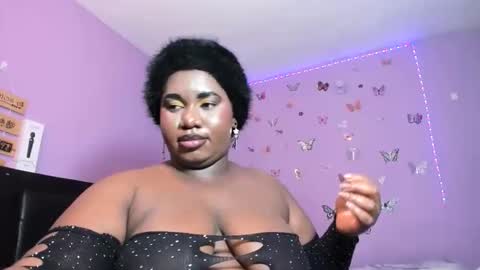 Snapshot of dilay__x chatting on June 10, 6:51 pm dilay__x online show from June 10, 6:51 pm