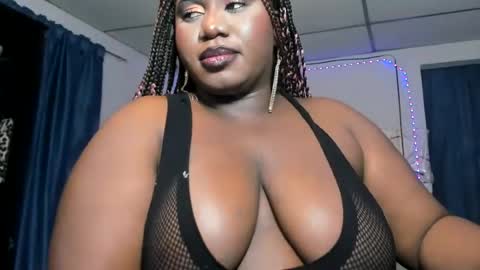 Snapshot of dilay__x chatting on June 30, 6:03 am dilay__x online show from June 30, 6:03 am
