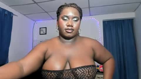 Snapshot of dilay__x chatting on July 18, 9:29 pm dilay__x online show from July 18, 9:29 pm