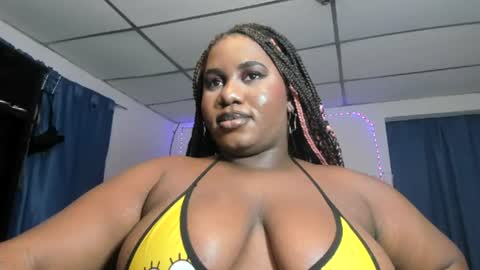 Snapshot of dilay__x chatting on August 1, 10:41 pm dilay__x online show from August 1, 10:41 pm