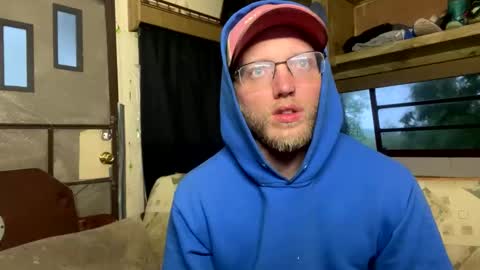 Snapshot of dilf_96 chatting on May 23, 10:30 am Daddy online show from May 23, 10:30 am