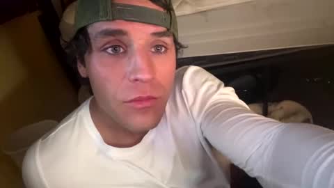 Snapshot of dimepiecebottom chatting on December 21, 11:22 am dimepiecebottom online show from December 21, 11:22 am