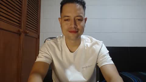 Dimitri online show from April 8, 3:50 am