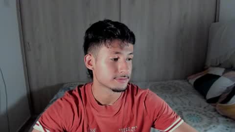 Snapshot of dimitri_targaryen chatting on May 23, 11:14 am Fabian online show from May 23, 11:14 am