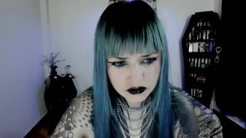 Snapshot of dimmuanddarkness chatting on May 23, 6:56 pm dimmuanddarkness online show from May 23, 6:56 pm