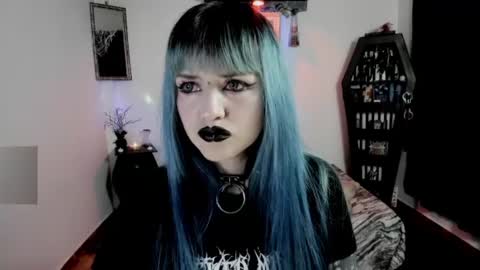 Snapshot of dimmuanddarkness chatting on June 17, 9:34 am dimmuanddarkness online show from June 17, 9:34 am