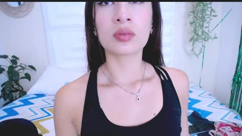 DINA online show from April 7, 5:46 pm