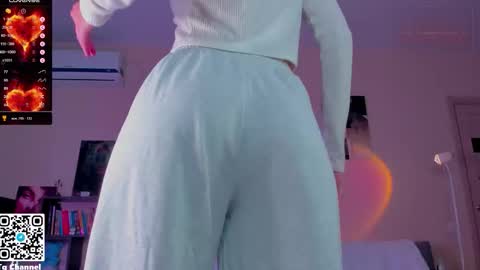 Jessie online show from December 2, 8:30 am