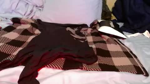 dino9999999 online show from March 6, 6:21 am