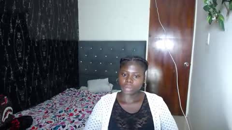 Snapshot of dinotra chatting on March 22, 7:17 pm ANDREA online show from March 22, 7:17 pm