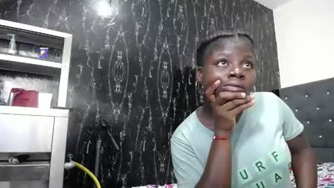 Snapshot of dinotra chatting on March 23, 6:45 pm ANDREA online show from March 23, 6:45 pm