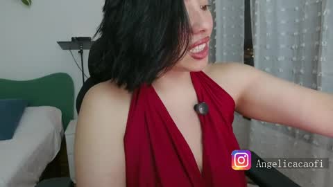 Snapshot of diosa_cadenas chatting on April 27, 7:23 pm Anglica A online show from April 27, 7:23 pm