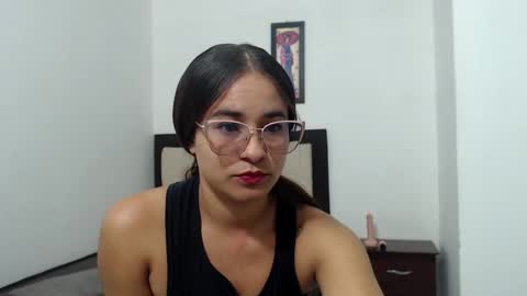 diosa_fenixt online show from May 26, 1:51 pm