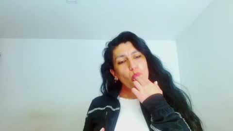 diosa_gil online show from April 9, 2:44 am