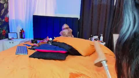 victoria online show from March 28, 12:27 pm