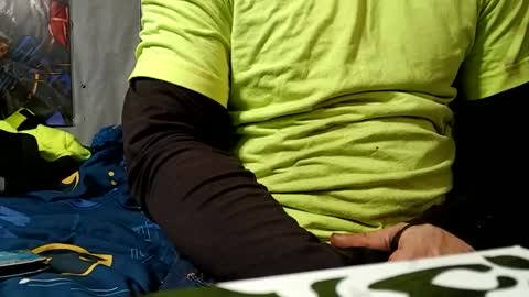 dirtmcgirt82 online show from December 19, 10:42 pm