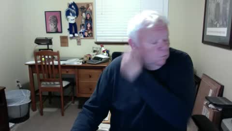 Snapshot of dirtrider195080438 chatting on May 16, 2:19 am dirtrider195080438 online show from May 16, 2:19 am