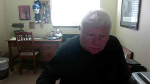 dirtrider195080438 online show from July 19, 5:27 pm
