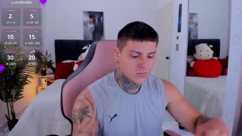 johny online show from October 16, 3:57 pm