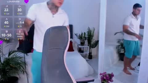 johny online show from October 18, 6:41 pm