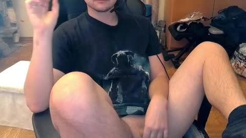 dirty_fun_boy online show from December 4, 8:12 am