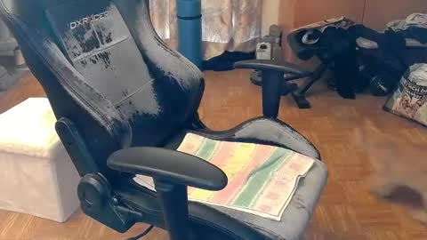 dirty_fun_boy online show from December 6, 12:05 pm