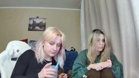 Dirty Kiss69 online show from April 29, 8:15 pm