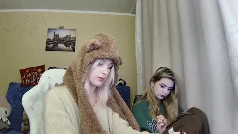 Dirty Kiss69 online show from April 30, 10:58 pm