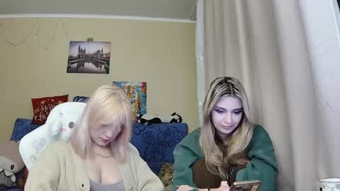 Dirty Kiss69 online show from May 2, 12:04 am