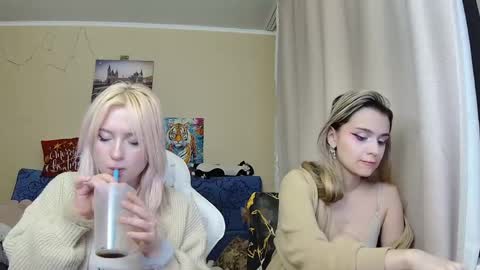 Dirty Kiss69 online show from May 2, 8:25 pm