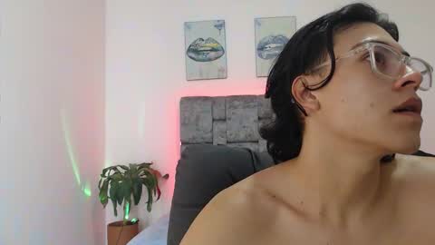 dirty model online show from September 15, 3:06 am