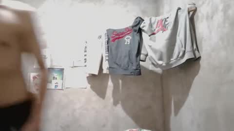 Snapshot of dirty_model chatting on April 18, 7:58 pm dirty model online show from April 18, 7:58 pm