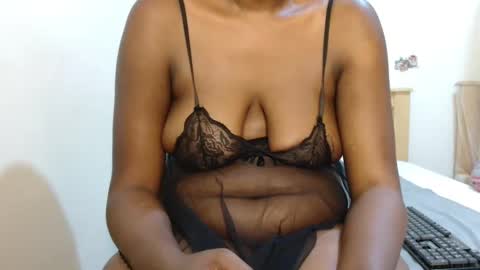 Snapshot of dirty_slutts chatting on October 27, 10:58 pm sisi and grovin online show from October 27, 10:58 pm