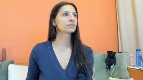 Snapshot of dirtybeya chatting on April 22, 6:53 pm Dirtybeya online show from April 22, 6:53 pm