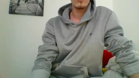 Snapshot of dirtyboy484312 chatting on May 23, 5:56 am dirtyboy484312 online show from May 23, 5:56 am