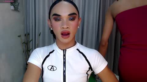 Ivana  Yanna and Elisha online show from March 13, 11:39 am