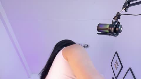 Snapshot of dirtylittleslutt_ chatting on May 10, 7:52 pm Nemesis online show from May 10, 7:52 pm