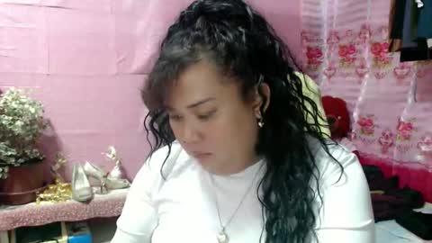 Snapshot of dirtywhorewoman chatting on March 21, 9:58 am dirtywhorewoman online show from March 21, 9:58 am