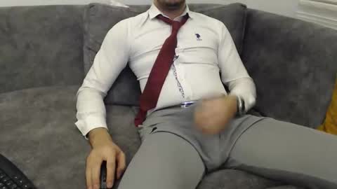 dirtyybooyy77 online show from February 4, 11:53 pm