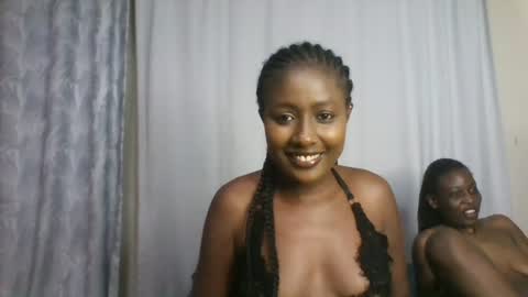 Snapshot of disah_002 chatting on August 1, 6:07 pm disah_002 online show from August 1, 6:07 pm