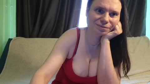 Snapshot of disco_fever80 chatting on April 14, 8:42 am disco_fever80 online show from April 14, 8:42 am
