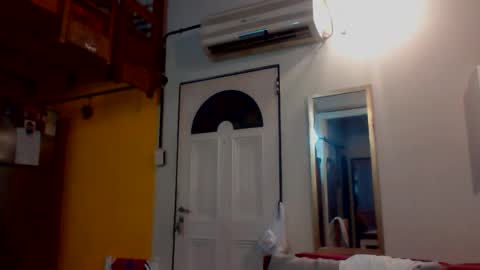 Snapshot of discretopasivo chatting on May 30, 1:46 am discretopasivo online show from May 30, 1:46 am