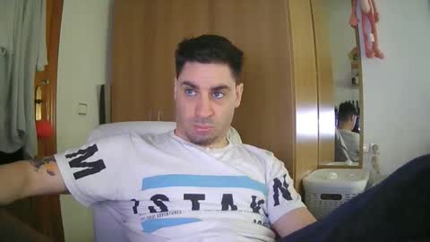 Snapshot of diselobienclaro chatting on March 3, 4:13 pm diselobienclaro online show from March 3, 4:13 pm