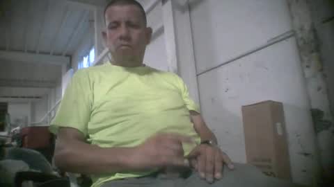 Snapshot of dishtv4all chatting on December 2, 11:56 pm sexyguy online show from December 2, 11:56 pm