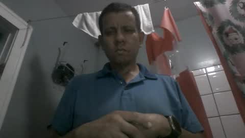 Snapshot of dishtv4all chatting on April 4, 7:39 am sexyguy online show from April 4, 7:39 am