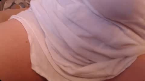 Snapshot of divineblond chatting on June 23, 11:47 pm Alexxa online show from June 23, 11:47 pm