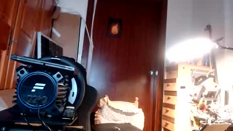 Snapshot of divitimido chatting on February 27, 5:46 pm divitimido online show from February 27, 5:46 pm