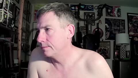 Snapshot of dix_handley_50 chatting on December 7, 1:07 pm dix_handley_50 online show from December 7, 1:07 pm