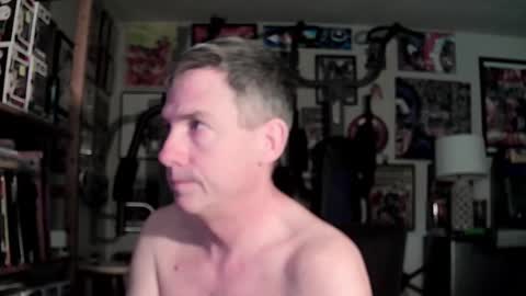 Snapshot of dix_handley_50 chatting on December 17, 1:27 pm dix_handley_50 online show from December 17, 1:27 pm